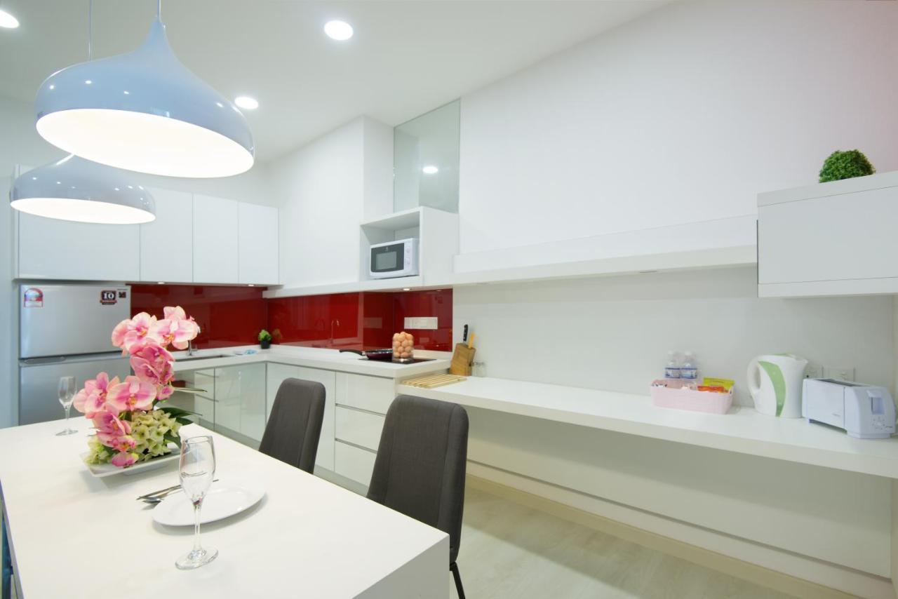 Straits Garden Suites By The Homestay Helper جورج تاون المظهر الخارجي الصورة