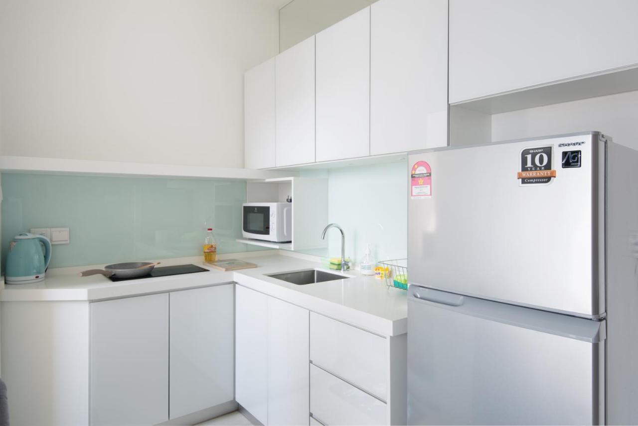 Straits Garden Suites By The Homestay Helper جورج تاون المظهر الخارجي الصورة